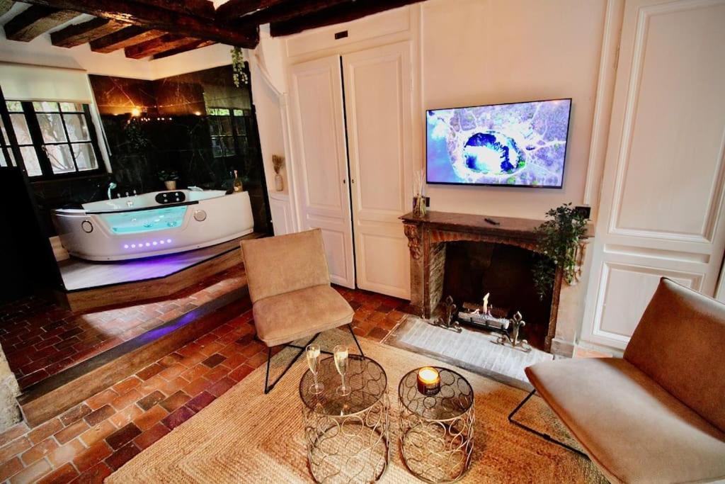 Le Spa Gustave - Sauna, Jacuzzi & Terrasse A روان المظهر الخارجي الصورة